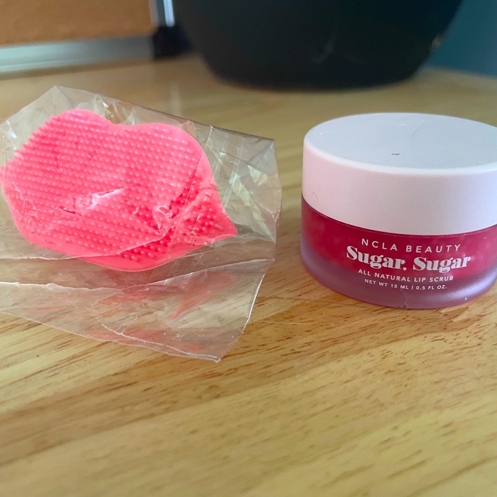 Lip Scrub